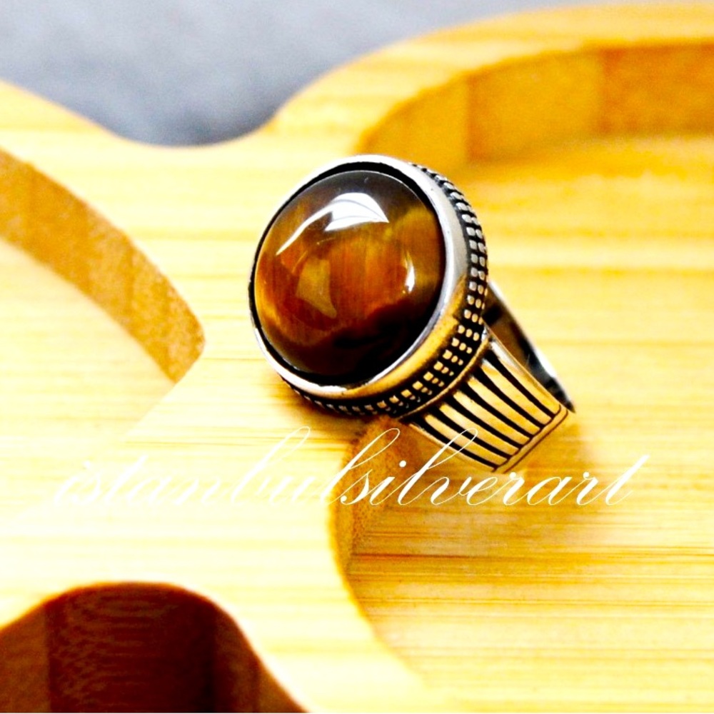 Tiger eye 925 sterling silver ring, size 6.5